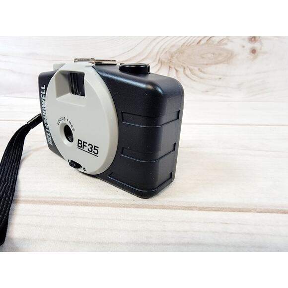 Bell & Howell BF35 - 35mm Film Camera with Box & Instructions New in Box - Picture 4 of 16